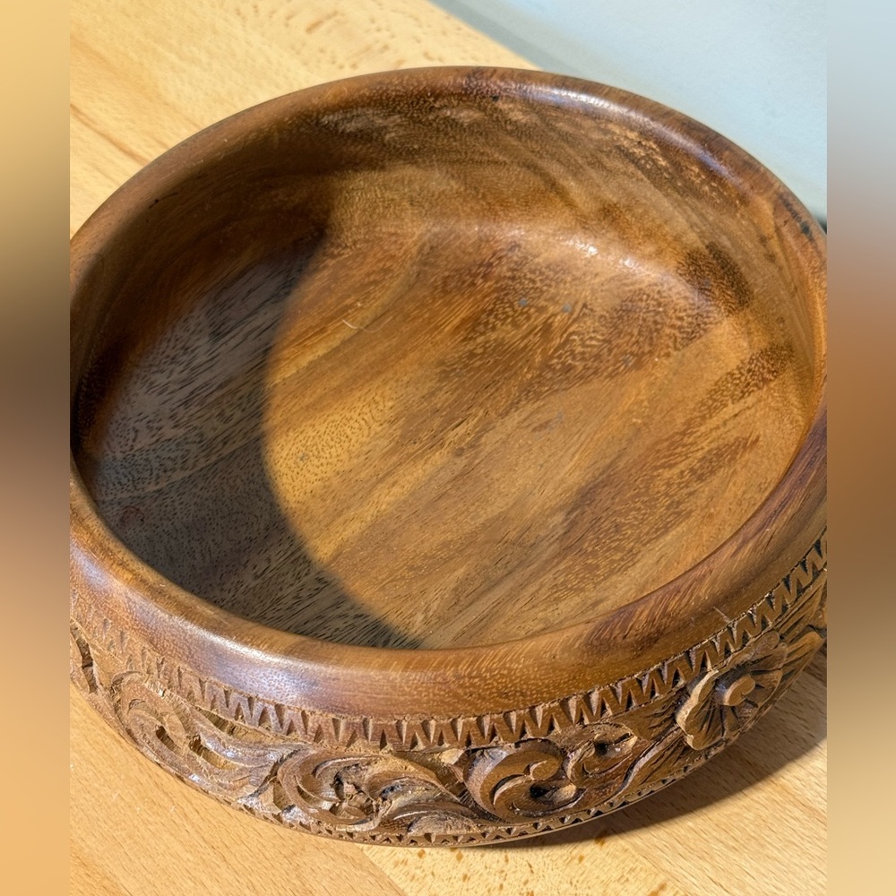 Vintage Handcrafted Wooden Bowl Thailand